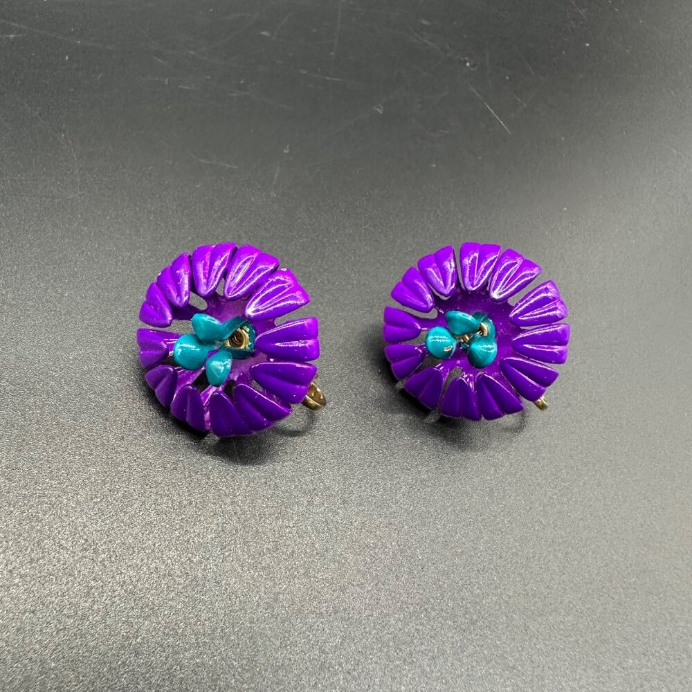 Vintage Flower Power Clip On Earrings  Purple Turquoise 60s Retro Enamel Jewely